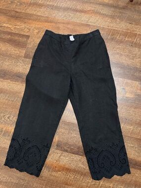 Chicos Black Linen Blend Cropped Pants Size 1.5 (US 10) Embroidered Hem  Pull On